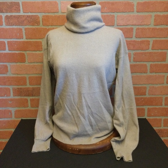 Vintage Sweaters - Vintage Renee Tener for Outlander lambswool sweater women’s size L gray